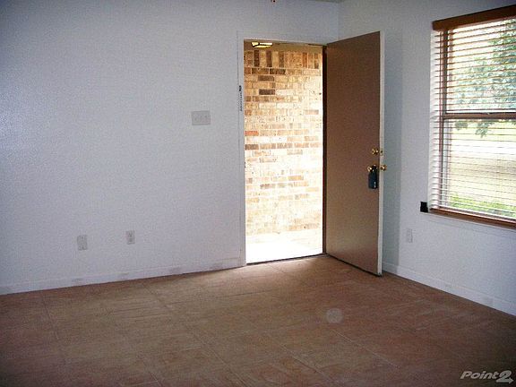 118 Peggy Ln living from 3rd bedroom or office