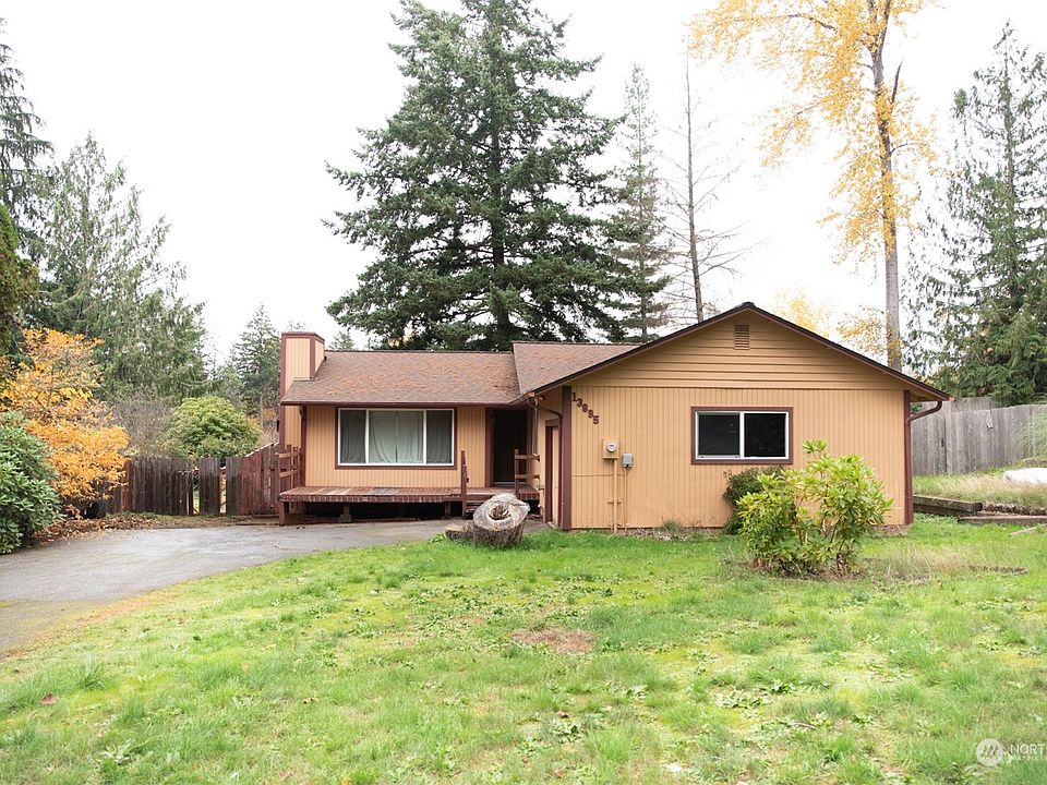 1st image of 13895 Crestview Circle NW