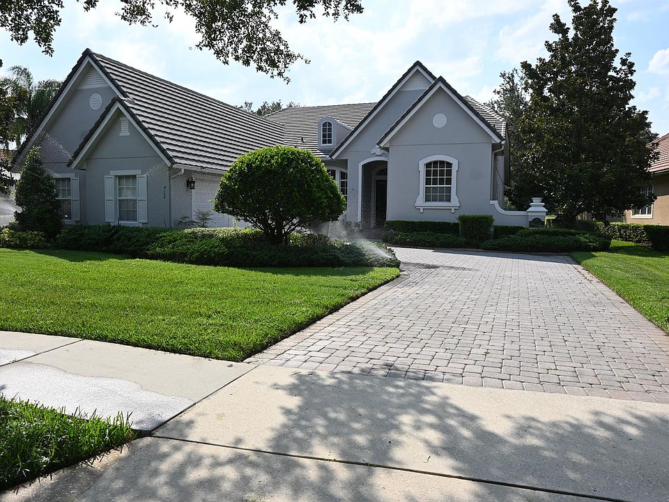 1st image of 8122 Whitford Ct