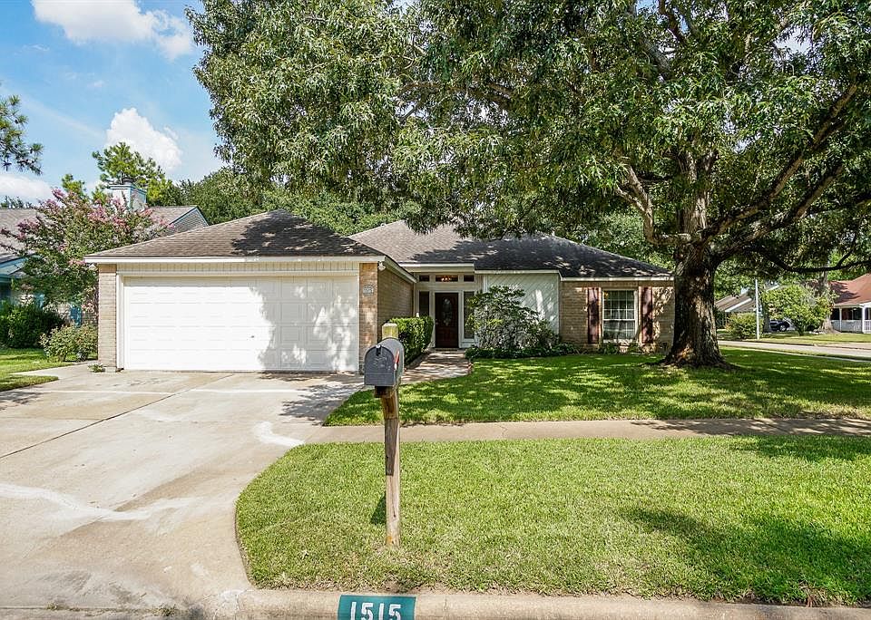 1st image of 1515 Park Maple Dr