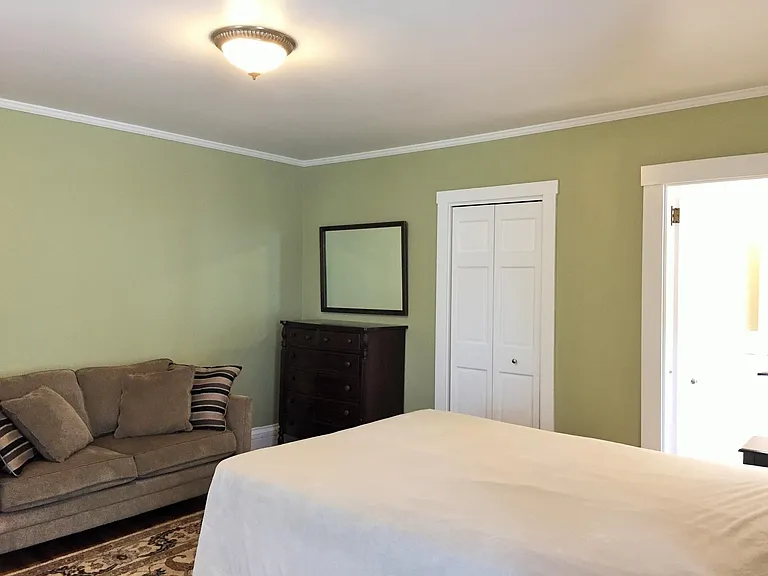 14 S Chestnut St — Photo 24