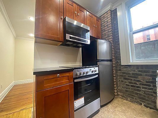 5th image of 709 De Kalb Ave #15