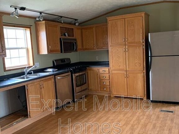 4th image of 4015 Tower Ave Lot 601