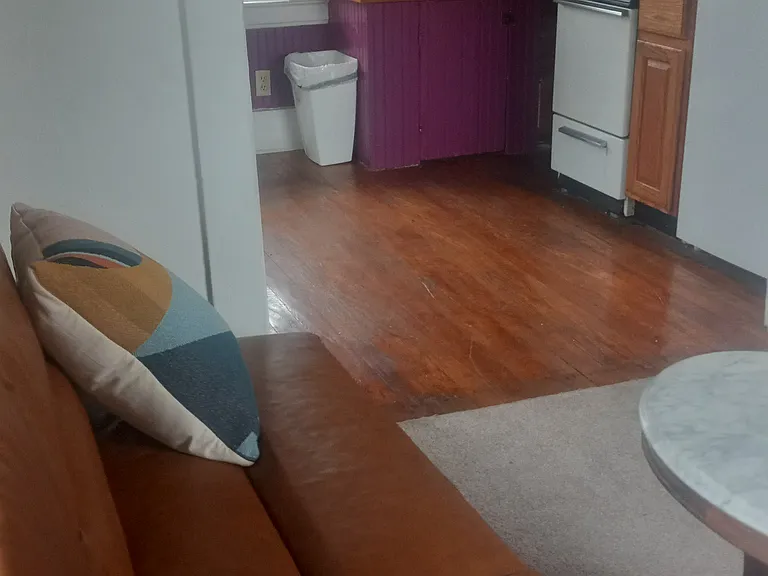 591 Railroad St #2 — Photo 16