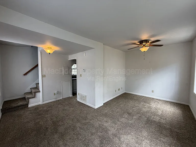 1115 Winchester St #A-K5 — Photo 4
