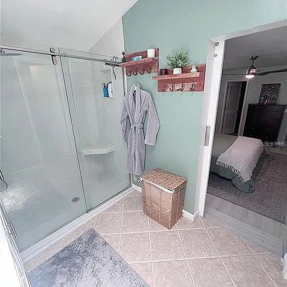 10744 Creek Dr — Photo 13