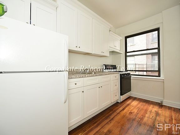 5th image of 25-90 35th St #4G