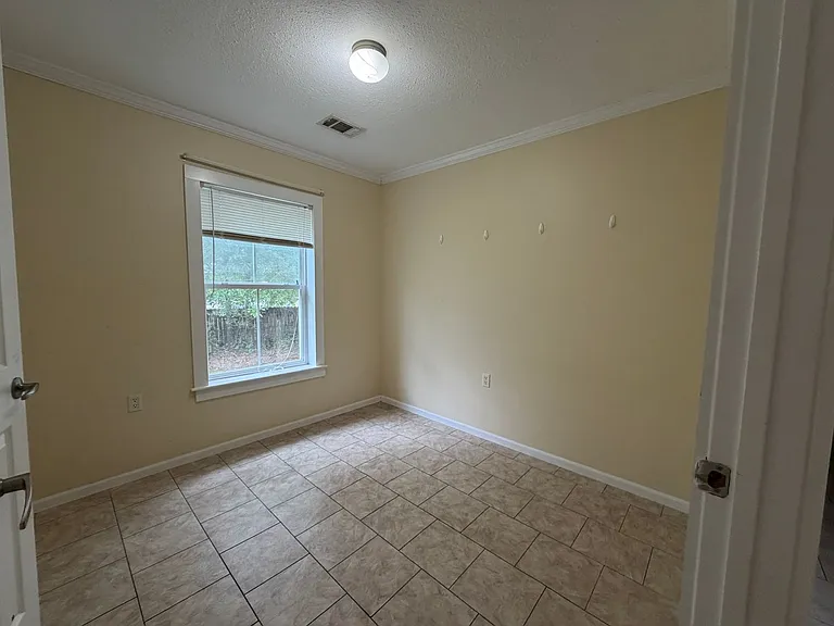 9086 Highway 165 S #A — Photo 18