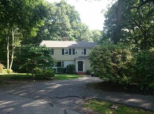 141 Arlington Rd, CHESTNUT HILL, MA 02467