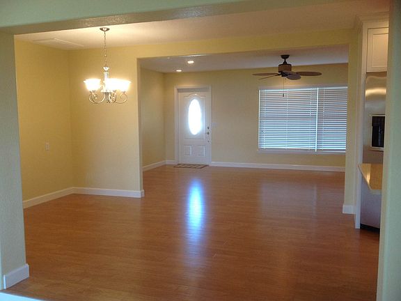2nd image of 1556 Lake Clay Dr