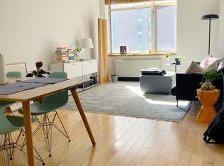 1760 2nd Ave #M6B, New York, NY 10128