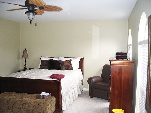 5th image of 10103 Highgate Cir