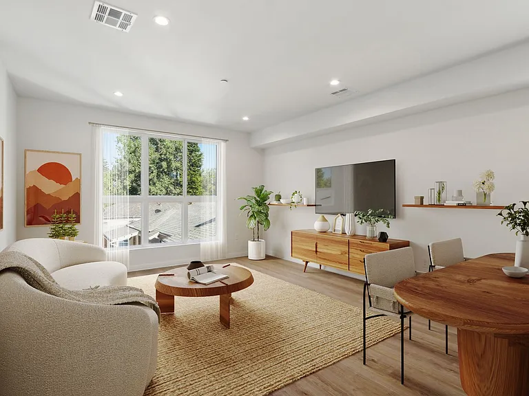 10717 Addison St — Photo 4