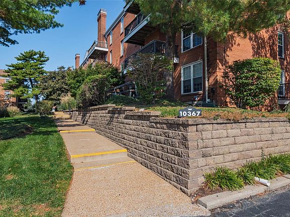 3rd image of 10367 Oxford Hill Dr APT 5