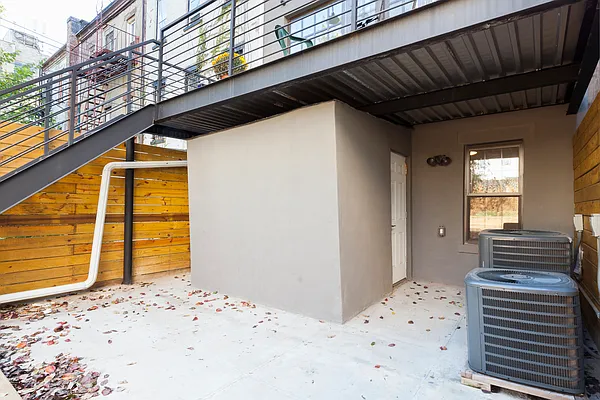 Rented by Engel and Völkers Brownstone Brooklyn | media 7