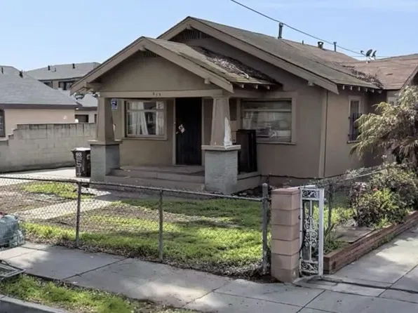 517 N Poinsettia Ave, Compton, CA 90221