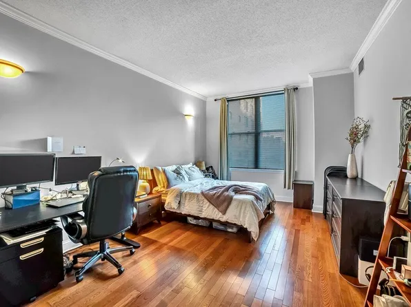 4315 Park Avenue image 9 of 35