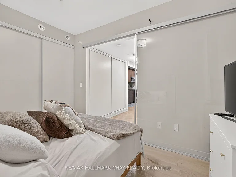 140 Broadview Ave #52 — Photo 12