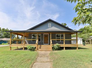 623 N Main Avenue, Bolivar, MO 65613