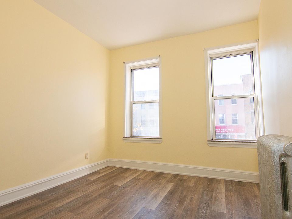 1st image of 1735 Bath Ave Floor 2