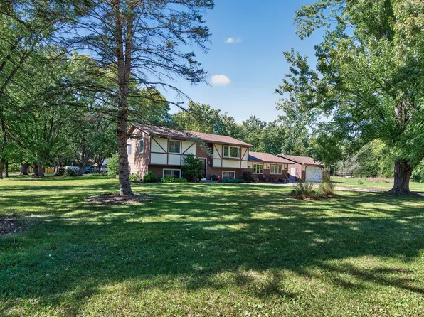 7381 Leonard Ave, Lino Lakes, MN 55014