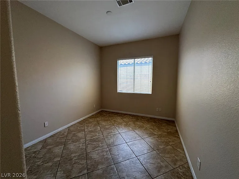 7185 Windy Peak Ct — Photo 18