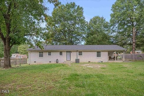 2nd image of 2722 Blanche Dr