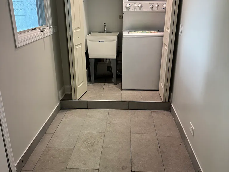 15248 S Highland Ave — Photo 3