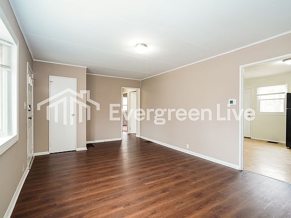 3rd image of 1497 Coronet Dr