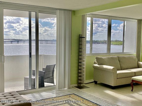 2nd image of 2773 S Ocean Blvd #4040