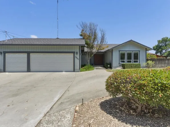 1660 Sunnyslope Rd, Hollister, CA 95023