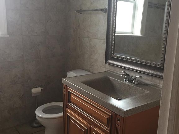 2nd image of 10815 S King Dr W #3