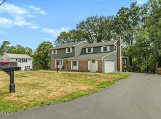 10 Heritage Pkwy, Scotia, NY 12302