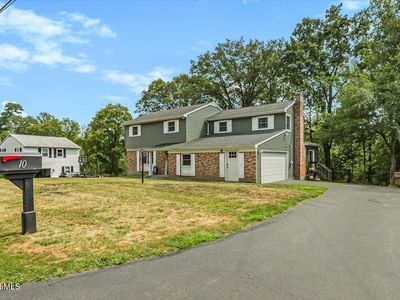 10 Heritage Parkway, Scotia, NY, 12302