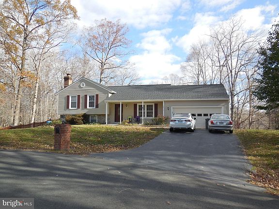 3rd image of 6511 Malbrook Ct