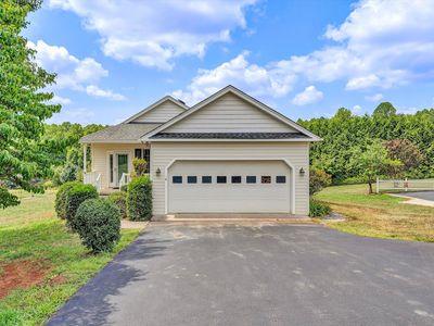 70 Sunny Field Rd, Wirtz, VA, 24184