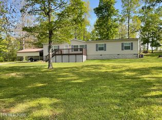 384 Virgil Smith Rd, Crossville, TN 38571