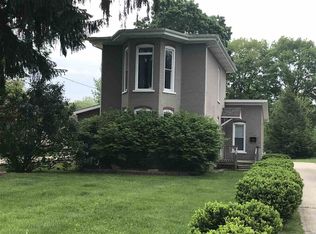 235 E Riverside Dr, Peru, IN 46970