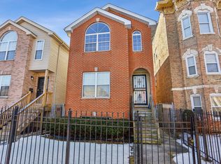 3127 W Fulton St, Chicago, IL 60612