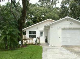 1005 Cherokee St, Safety Harbor, FL 34695