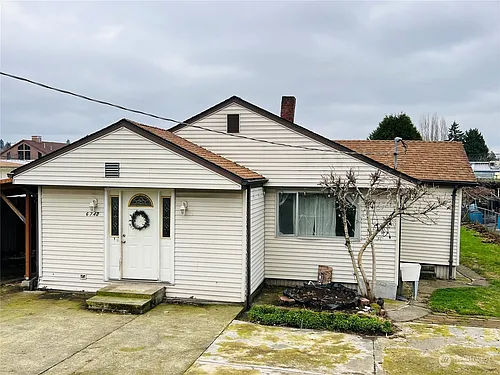 6742 38th Ave S Photo 1