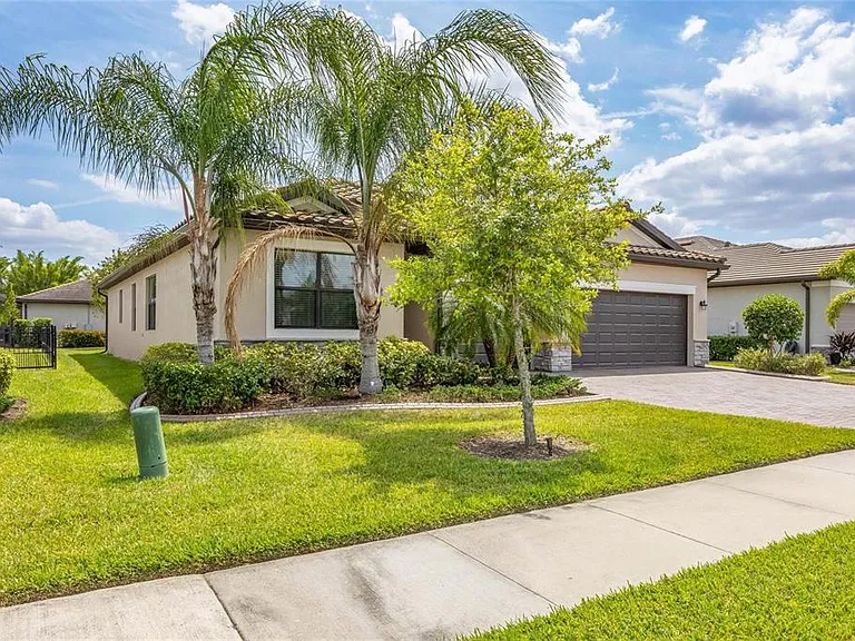 11408 Autumn Leaf Way — Photo 2