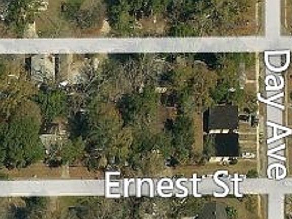 5th image of 3219 Ernest St