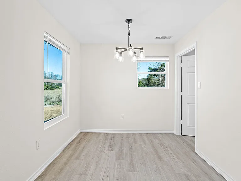 6306 FM 144 N — Photo 12