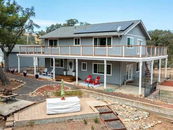 5887 Enramada Dr, La Grange, CA 95329