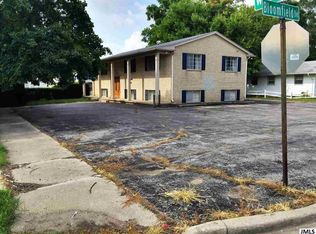 1700 Woodbridge St, Jackson, MI 49203