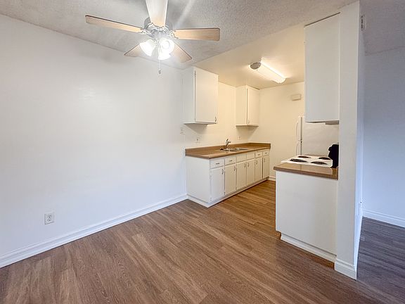 4th image of 9761 Marilla Dr #47