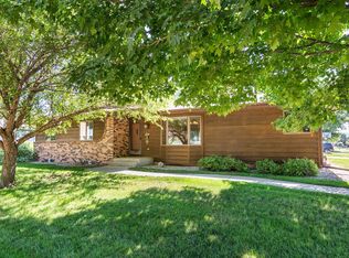 503 Long Coulee Rd, Holmen, WI 54636