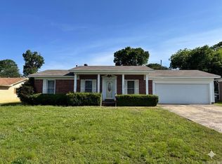 1330 Glenmere Cir, Malvern, AR 72104