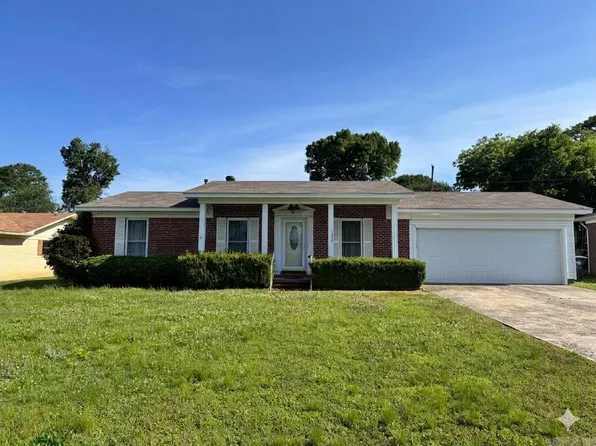 1330 Glenmere Cir, Malvern, AR 72104